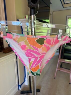 Tropical floral print bikini bottoms